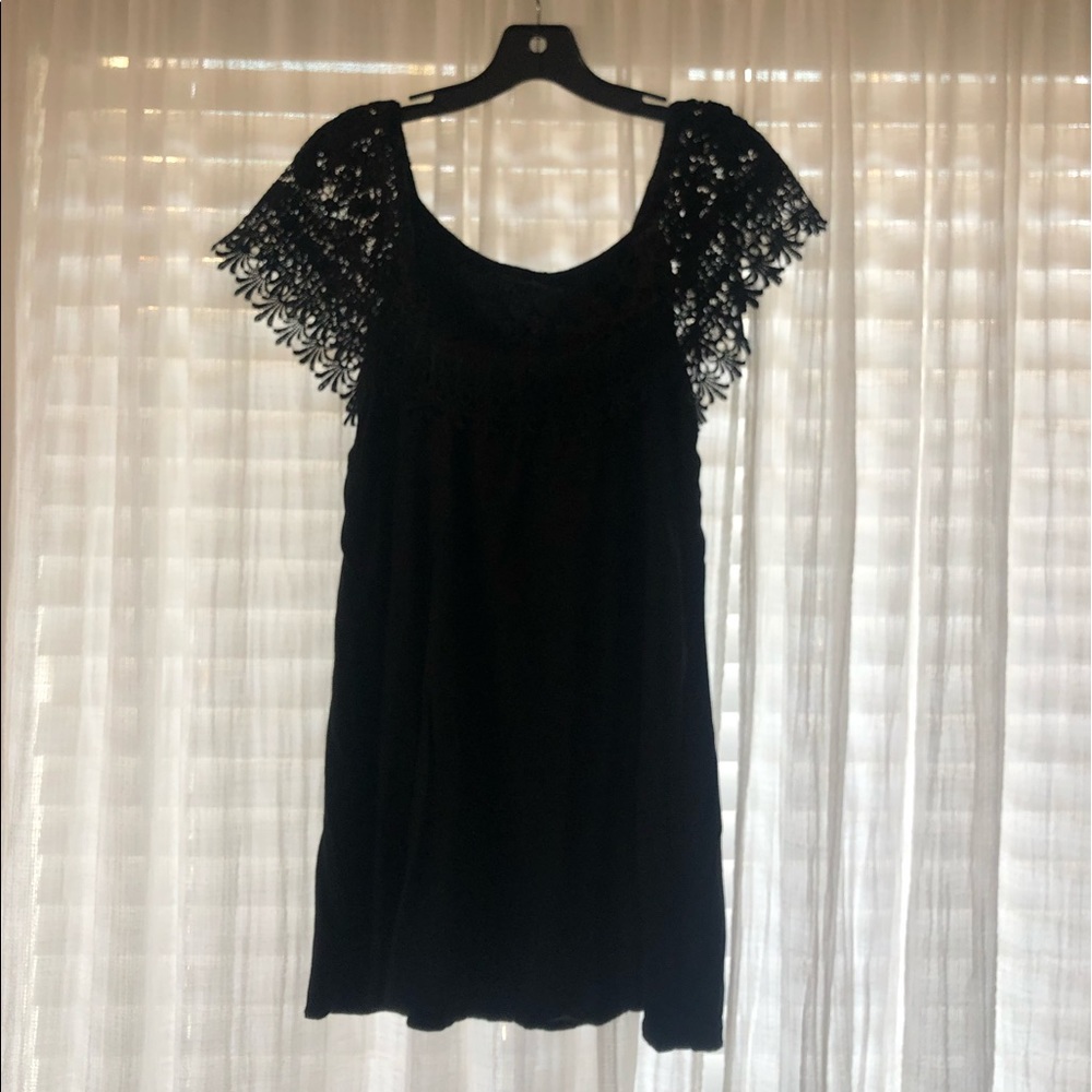 Black Tiare Hawaii Off the shoulder lace dress